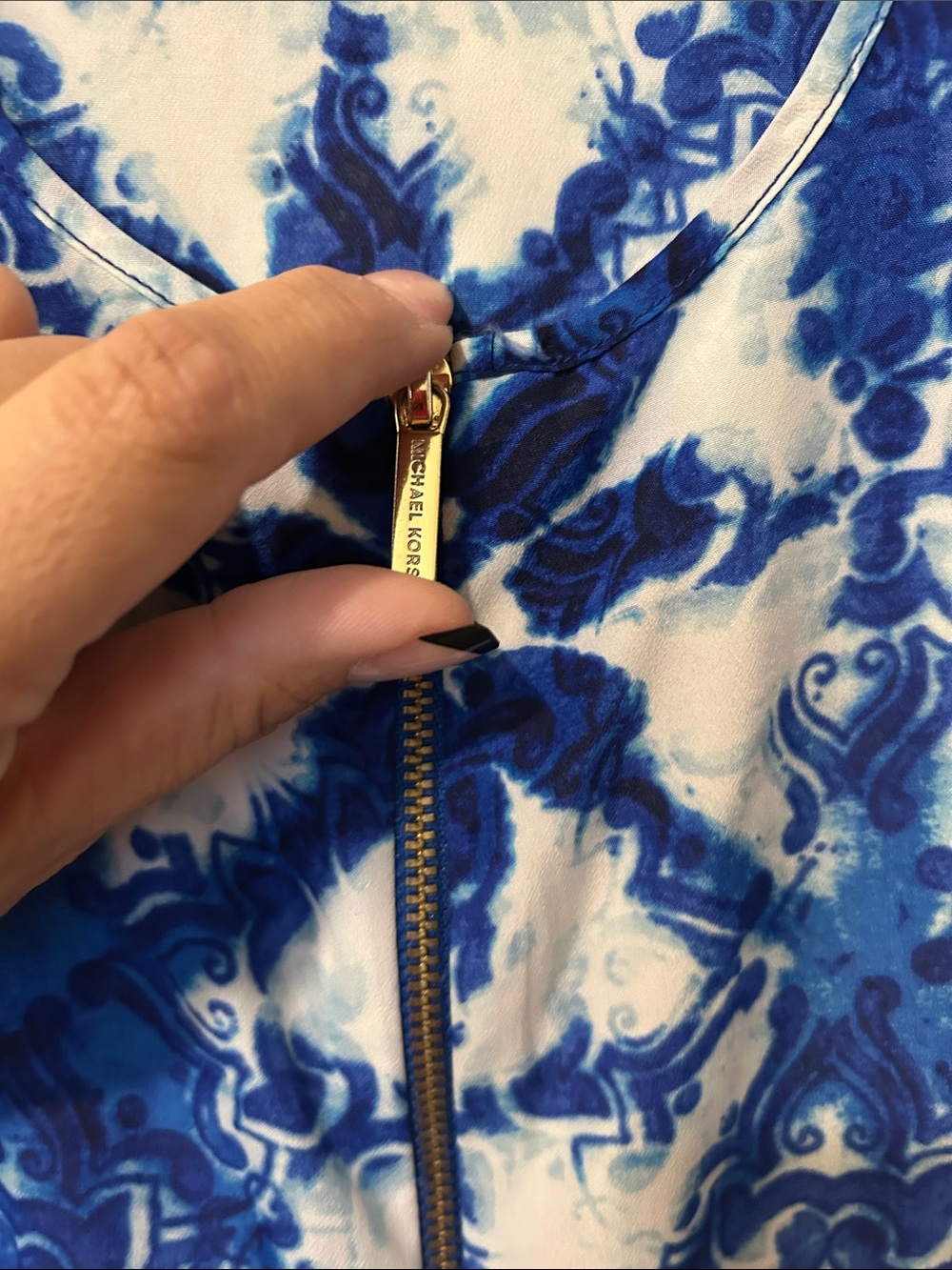 Michael Kors Blue and White Printed Zip-Front Sleeveless Camisole - Picture 3 of 5